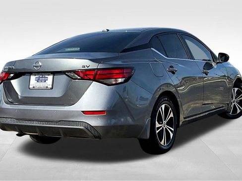 Used 2022 Nissan Sentra SV FWD image 6
