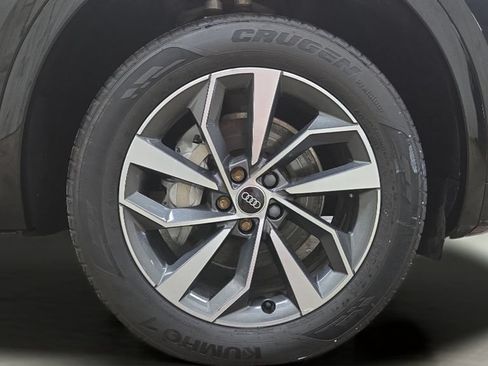 Used 2023 Audi Q5 2.0T Premium Plus AWD/4WD image 32