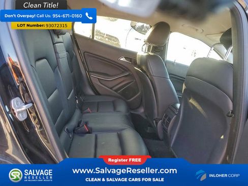 Used 2015 Mercedes-Benz GLA 250 4dr Sport image 15