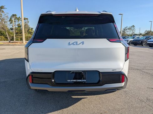 New 2026 Kia EV9 GT-Line image 6