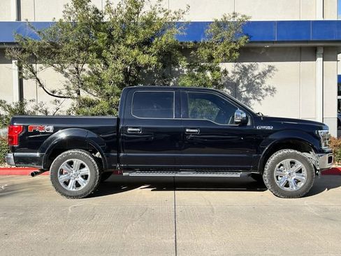 Used 2020 Ford F150 Lariat image 3