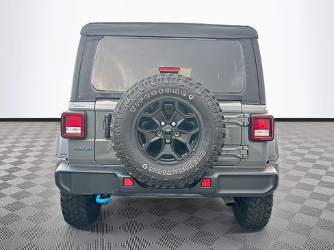 Used 2023 Jeep Wrangler Unlimited w/ Cold Weather Group AWD/4WD image 7