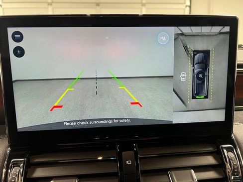 Used 2024 Lincoln Navigator Reserve image 32