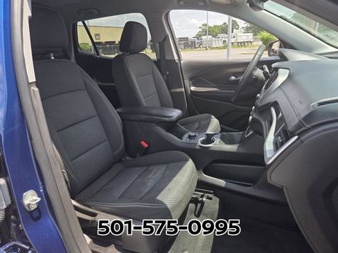 Used 2022 GMC Terrain SLE w/ Driver Convenience Package FWD image 18