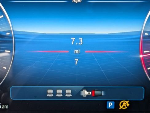 Certified 2026 Mercedes-Benz GLC 300 image 10