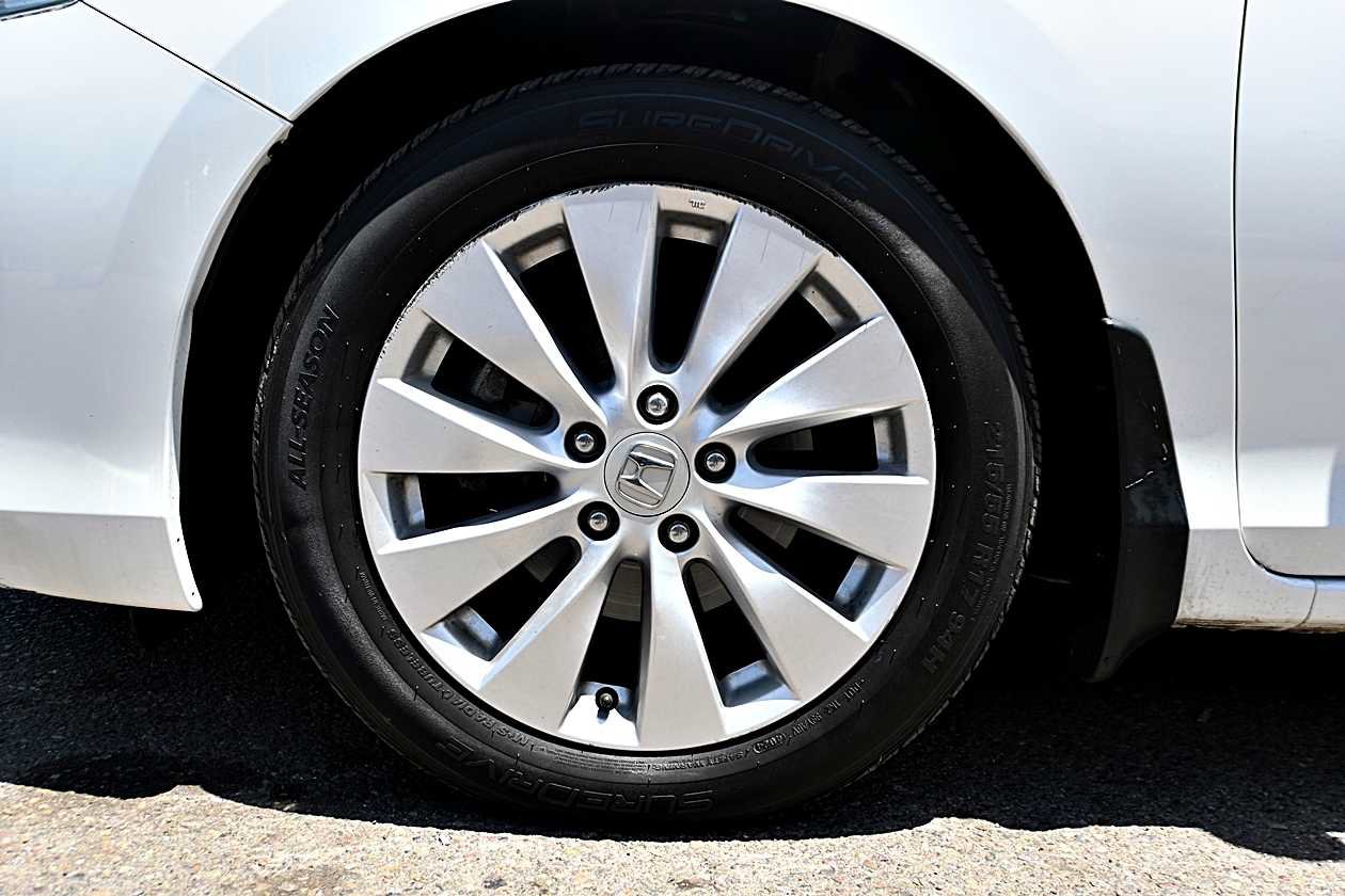 Used 2014 Honda Accord EX-L image 8
