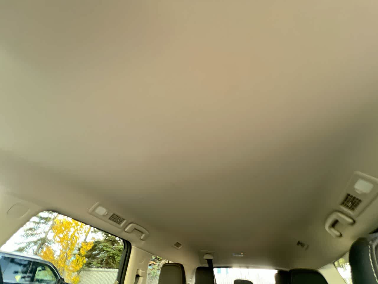 Used 2024 Nissan Pathfinder SV AWD/4WD image 21