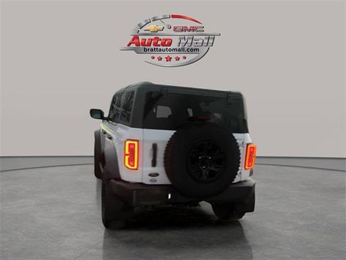 Used 2022 Ford Bronco Wildtrak image 6
