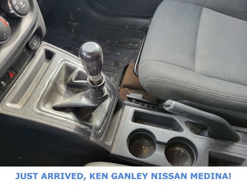 Used 2016 Jeep Patriot Sport image 11