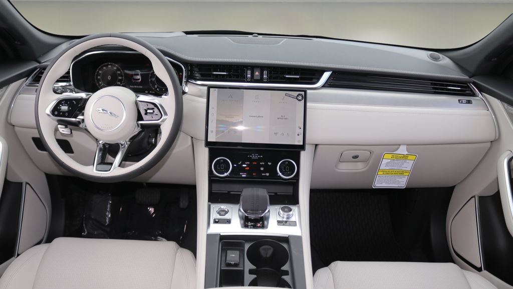 New 2026 Jaguar F-PACE R-Dynamic S AWD/4WD image 13