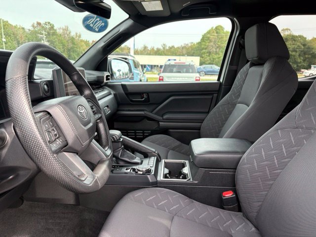 Used 2026 Toyota Tacoma SR5 AWD/4WD image 10