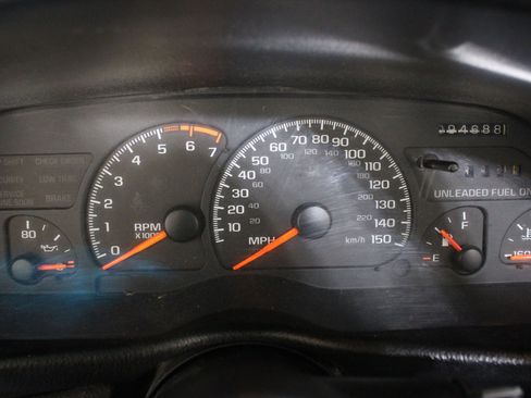 Used 1995 Chevrolet Camaro Z28 RWD image 13