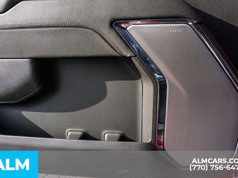 Used 2024 Chevrolet Silverado 1500 High Country w/ Technology Package image 57