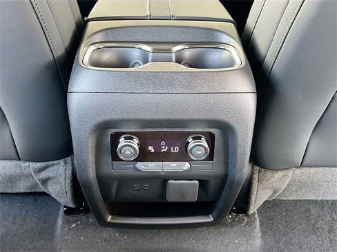 New 2026 Buick Enclave Sport Touring image 18