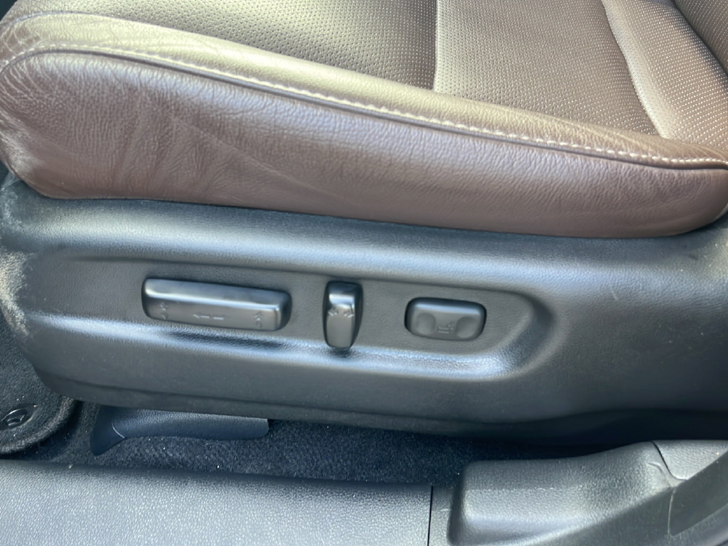 Used 2024 Honda Passport EX-L image 18