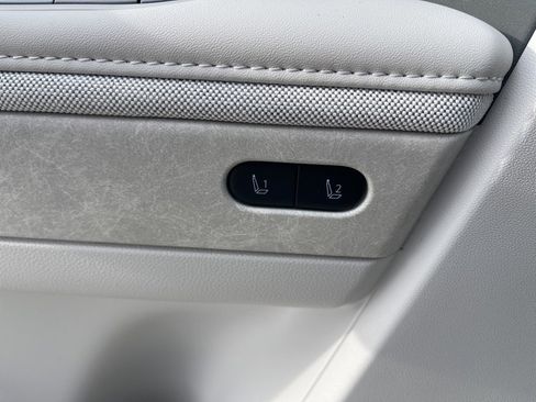 New 2026 Hyundai Ioniq 5 Limited image 33