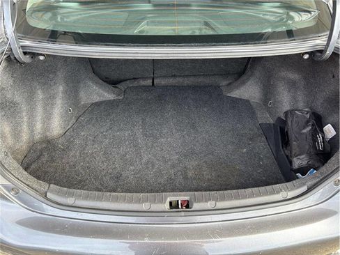 Used 2010 Toyota Corolla S image 16