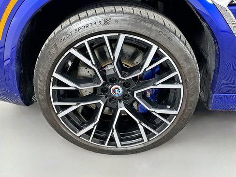 Used 2023 BMW X6 M AWD/4WD image 32