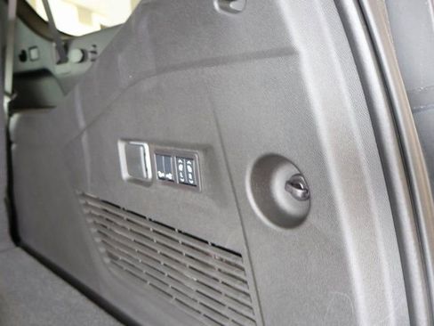 New 2026 GMC Yukon XL AT4 Ultimate image 18