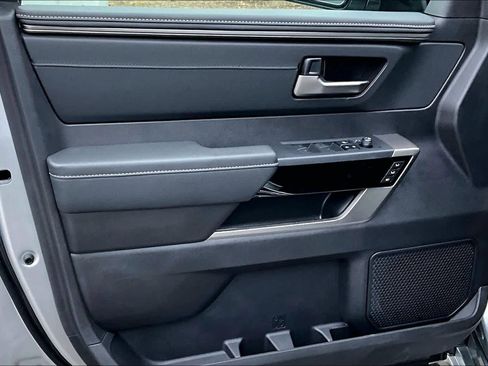 New 2026 Toyota Tundra Limited AWD/4WD image 10