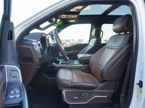 Certified 2025 Ford F150 King Ranch w/ FX4 Off-Road Package AWD/4WD image 7