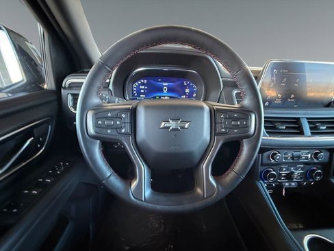 Used 2024 Chevrolet Suburban RST w/ Sport Performance Package image 17