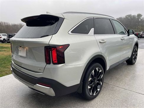 New 2026 Kia Sorento EX image 5