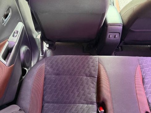 Used 2021 Nissan Kicks SR w/ Exterior Package FWD image 15