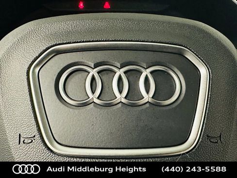 Certified 2025 Audi Q3 2.0T Premium w/ Convenience Package image 20