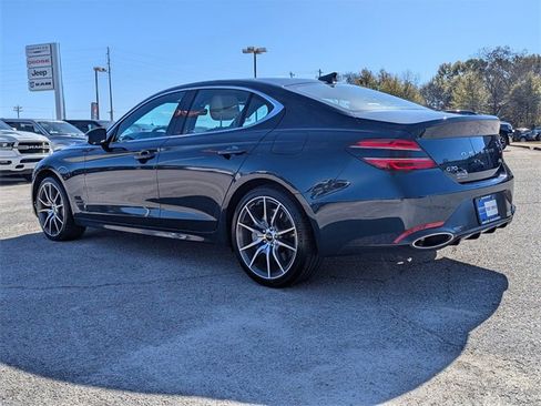 Used 2025 Genesis G70 2.5T image 6