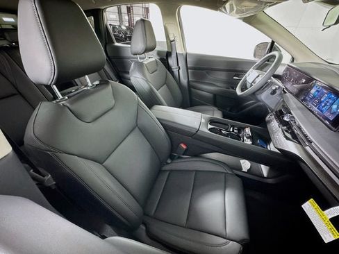 Used 2026 Nissan Murano SV AWD/4WD image 24