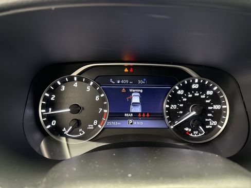 Used 2024 Nissan Frontier SV w/ SV Convenience Package image 10