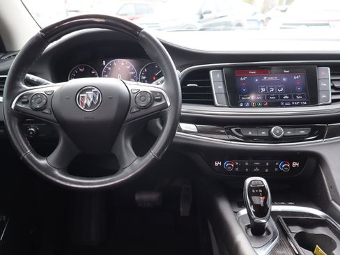 Used 2020 Buick Enclave Avenir image 16