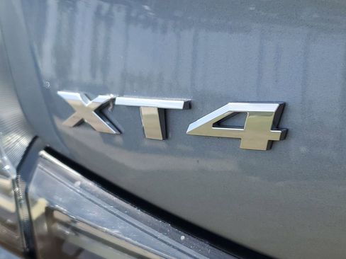 Used 2023 Cadillac XT4 Sport w/ Enhanced Visibility Package AWD/4WD image 10