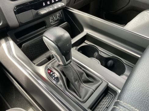Used 2022 RAM 1500 Laramie w/ G/T Package RWD image 21