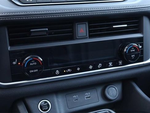 Certified 2023 Nissan Rogue SV w/ SV Premium B Package image 15