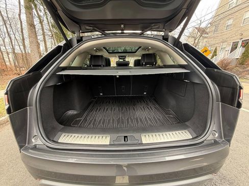 Used 2018 Land Rover Range Rover Velar S image 20