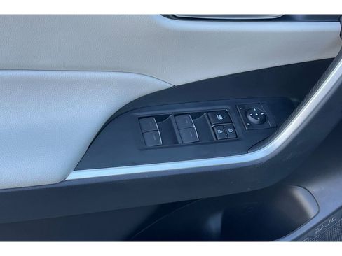 Used 2024 Toyota RAV4 XLE image 12
