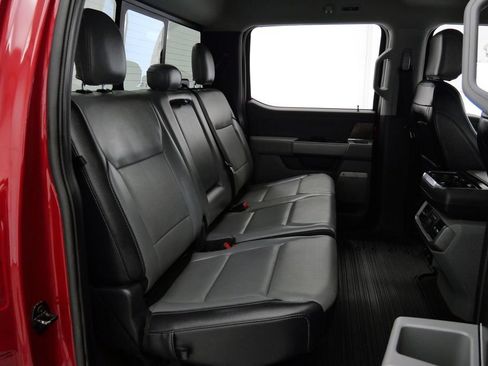 Used 2021 Ford F150 Lariat w/ Equipment Group 502A High AWD/4WD image 19
