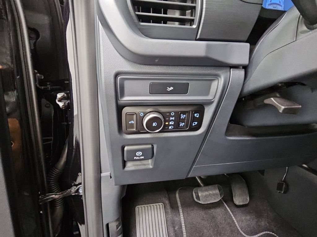 Used 2026 Ford F150 XLT w/ Equipment Group 302A MID AWD/4WD image 30