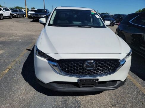Used 2023 MAZDA CX-5 AWD 2.5 S w/ Premium Plus Pkg image 2