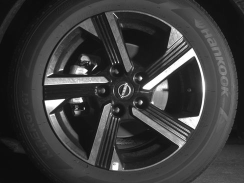 Used 2025 Nissan Sentra SV FWD image 12