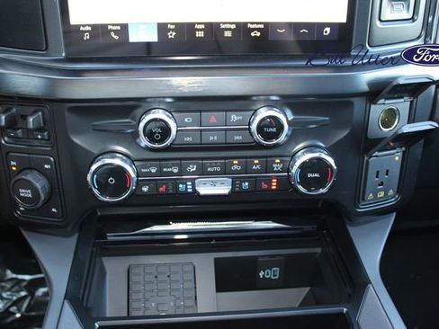 New 2026 Ford F250 Lariat w/ Black Appearance Package image 14