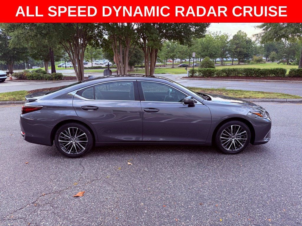 Certified 2024 Lexus ES 300h w/ Premium Package FWD image 8