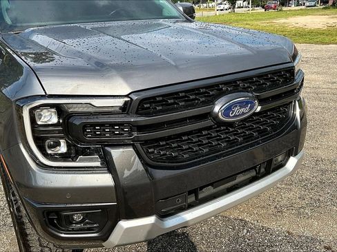 Used 2024 Ford Ranger Lariat w/ Trailer Tow Package AWD/4WD image 34