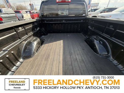 Used 2015 Chevrolet Colorado LT w/ Luxury Package image 15