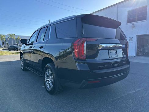 Used 2024 GMC Yukon SLE AWD/4WD image 6