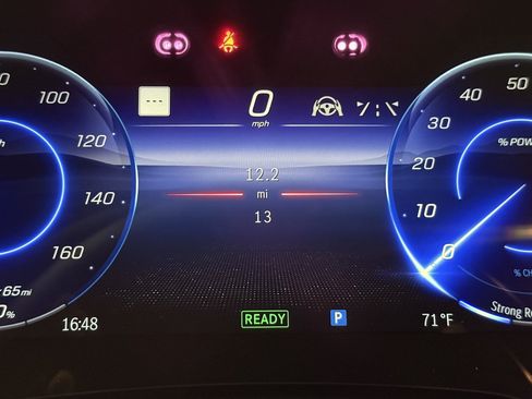 New 2026 Mercedes-Benz EQS 550 4MATIC SUV image 26