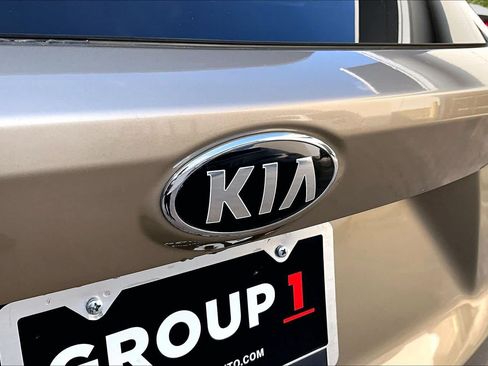 Used 2021 Kia Sorento S w/ Panoramic Sunroof Package FWD image 31