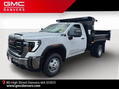 New 2026 GMC Sierra 3500 Pro w/ Convenience Package image 2